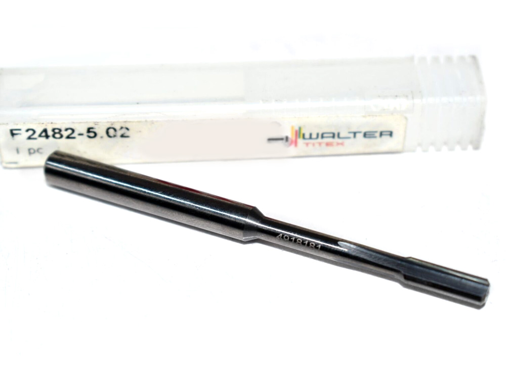 F2482-8硬質(zhì)合金機(jī)用內(nèi)冷直槽HSC